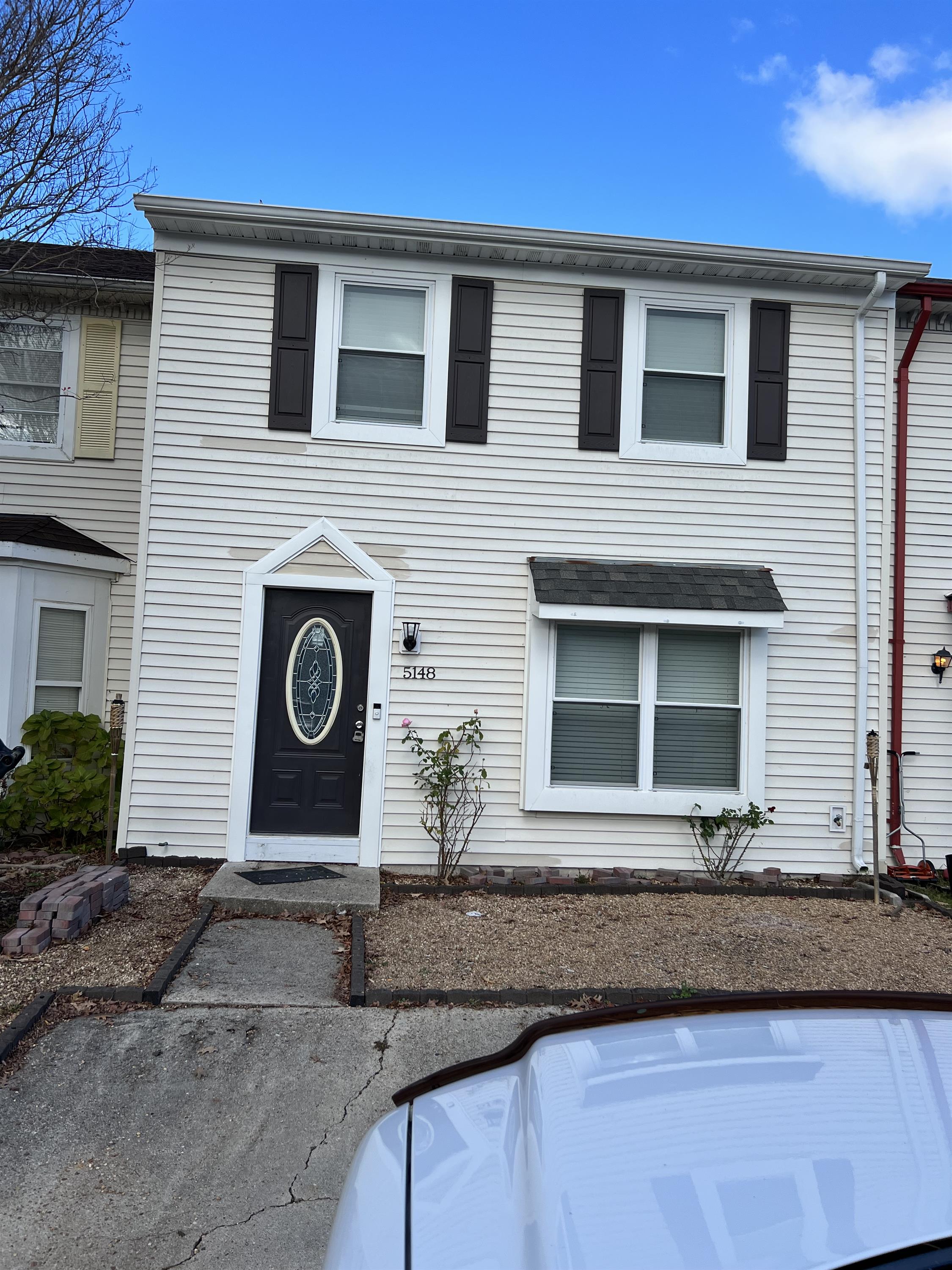 5148 Condor Street - 1