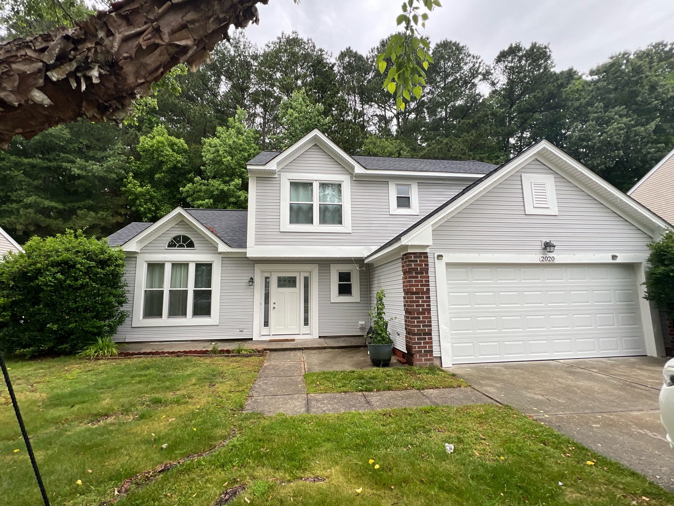 Property main image